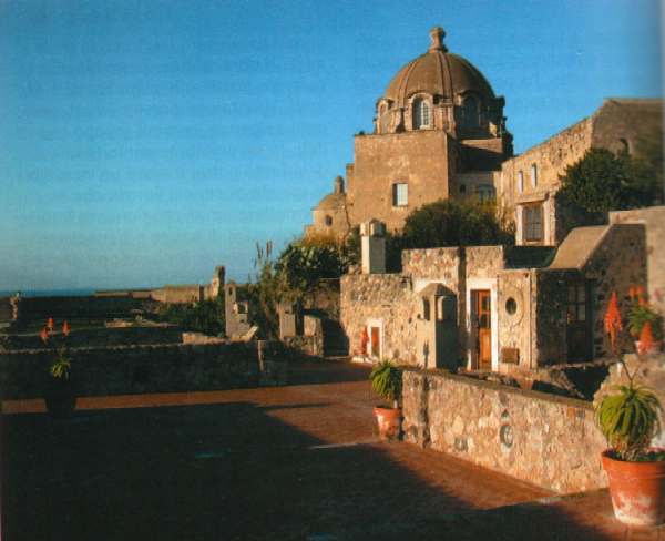 La biblioteca del Seminario Giovanni XXIII: una miniera di tesori da  scoprire - Santalessandro